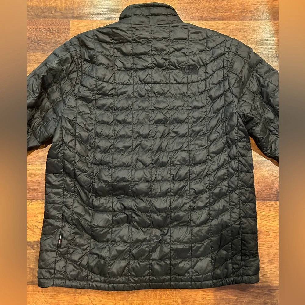 The North Face Thermoball Jacket Men’s M Black Quilted Puffer Jacket Full Zip